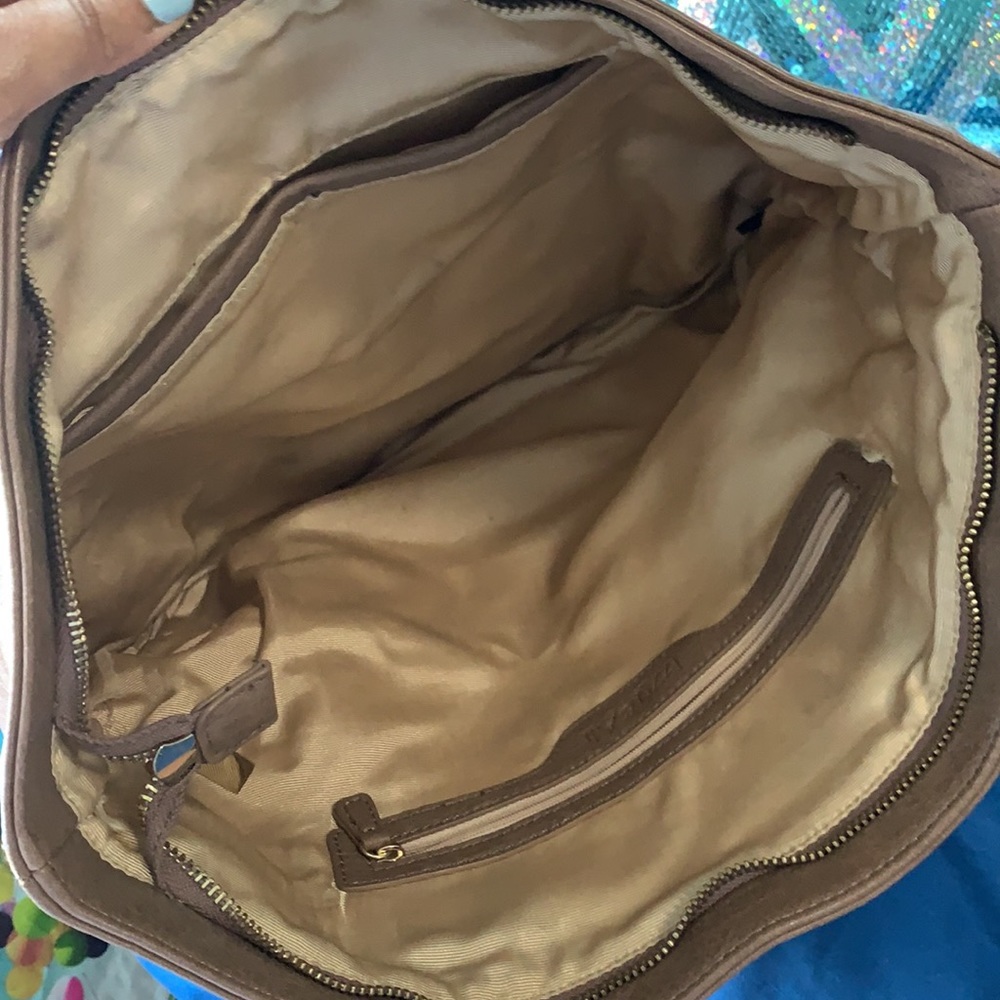 Handbag - Picture 2 of 3